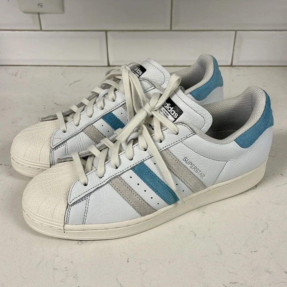 Adidas SUPERSTAR Men’s Athletic Shoes Size 10 Cream White Preloved Blue Grey One